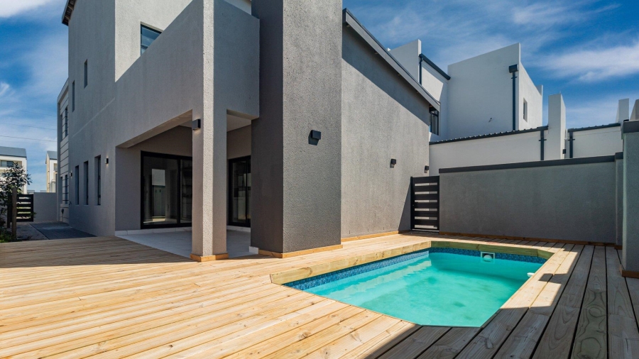 3 Bedroom Property for Sale in Sandown Western Cape